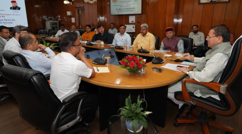 मुख्यमंत्री श्री पुष्कर सिंह धामी ने वन क्लिक के माध्यम से साढ़े सात लाख से अधिक पेंशनर्स के खाते में भेजी पेंशन
