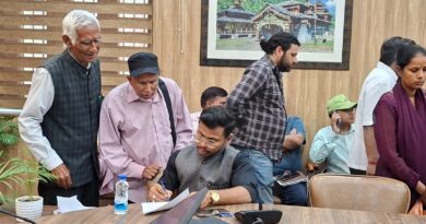 देवपुरम कॉलोनी के निकासी मार्ग पर अवैध निर्माण से सीवर बाधित, प्रशासन ने तत्काल तलब की रिपोर्ट
