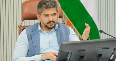 लंबित पेयजल योजनाएं जल्द पूरी हों, हर घर तक पहुंचे स्वच्छ जल-सीडीओ*