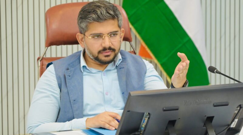 लंबित पेयजल योजनाएं जल्द पूरी हों, हर घर तक पहुंचे स्वच्छ जल-सीडीओ*