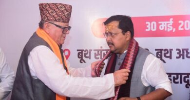 प्रवास के अंतिम दिन बूथ पर पहुंचे राष्ट्रीय अध्यक्ष, लिया फीड बैक