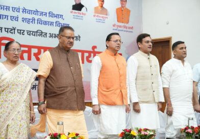 युवाओं के चेहरों पर मुस्कान बताती है कि राज्य सरकार, सही दिशा में आगे बढ़ रही है………मुख्यमंत्री
