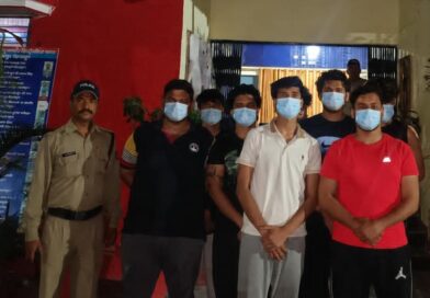 अलग-अलग स्थानों पर हुड़दंग कर रहे 01 दर्जन हुड़दंगियों को पुलिस ने लिया हिरासत में