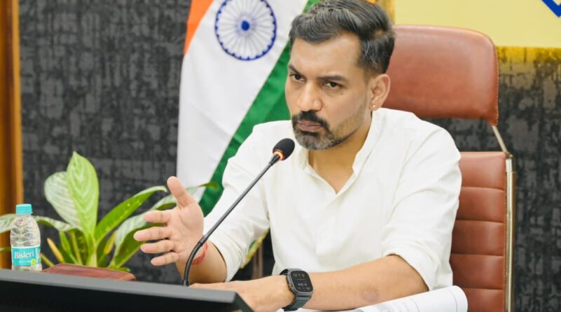 विभिन्न विभागों के साथ समन्वय स्थापित करते हुए शीघ्र निस्तारण करने के निर्देश दिए
