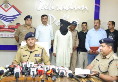 आभूषण ठगने वाला ठग बाबा आया दून पुलिस की गिरफ्त में