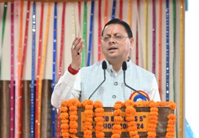 मुख्यमंत्री ने किया आनंद स्वरूप आर्य सरस्वती विद्या मंदिर शिशु वाटिका का लोकार्पण