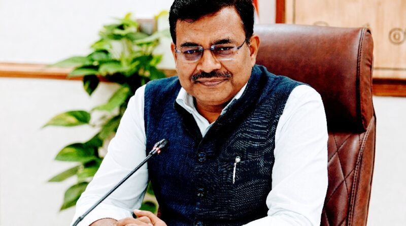 मुख्य सचिव ने सभी विभागों को अपने प्रोजेक्ट अगले तीन दिन में पोर्टल पर अपलोड किए जाने के दिए निर्देश