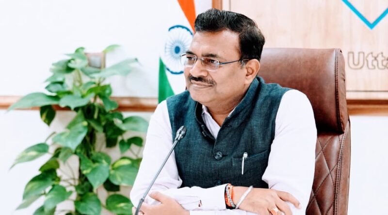 टिहरी लेक के आसपास कुछ गांवों को उत्तराखण्ड के क्राफ्ट, कल्चर, हेरिटेज की थीम से जोड़ते हुए ट्रेडिशनल विलेज के रूप में किया जाए विकसित …………….मुख्य सचिव
