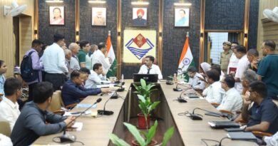 जनसमस्याओं के निस्तारण में लापरवाही बर्दाश्त नहीं………….. जिलाधिकारी