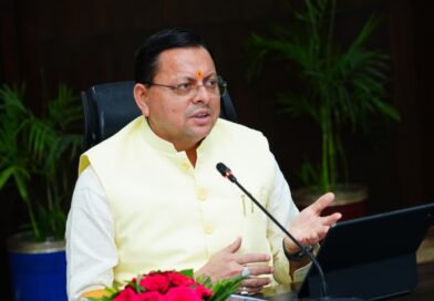मुख्यमंत्री श्री पुष्कर सिंह धामी ने विभिन्न जनपदों के शिकायतकर्ताओं से फोन पर वार्ता कर मुख्यमंत्री हेल्पलाइन-1905 पर दर्ज शिकायतों के निस्तारण की स्थिति की ली जानकारी
