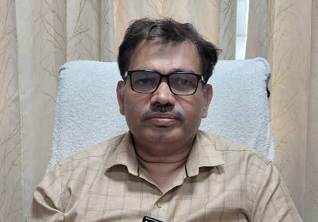 नदी-नालों में कूड़ा फेंकना पड़ रहा भारी