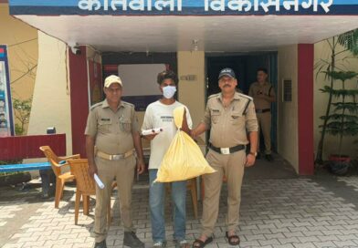 चोरी की घटना को अंजाम देने वाले अभियुक्त को पुलिस ने किया गिरफ्तार