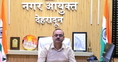 नगर आयुक्त ने विशेष सफाई अभियान एवं सड़क मरम्मत के दिए निर्देश