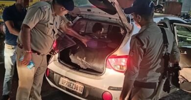 एसएसपी देहरादून के निर्देशों पर पुलिस की अलग-अलग टीमों द्वारा वृहद स्तर पर चलाया चेकिंग अभियान