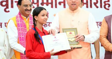मुख्यमंत्री ने विद्यार्थियों से बड़े सपने देखने और उन्हें पूरा करने के लिए मेहनत, अनुशासन एवं दृढ़ संकल्प के साथ आगे बढ़ने का किया आह्वान