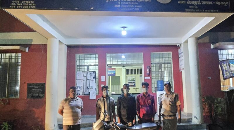 वायरल वीडियो का संज्ञान लेकर दून पुलिस ने उतारी खुमारी