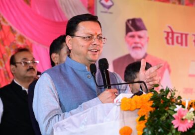 मुख्यमंत्री ने लाभार्थियों को कृषि यंत्र, मशरूम मिनीकिट, महालक्ष्मी एवं किशोरी किट का किया वितरण